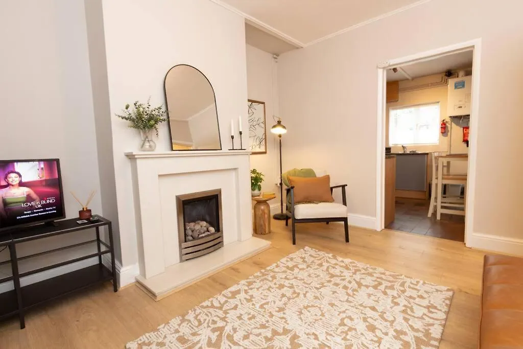 Idyllic 1 Bed Apt In Beautiful Village Of Chester location